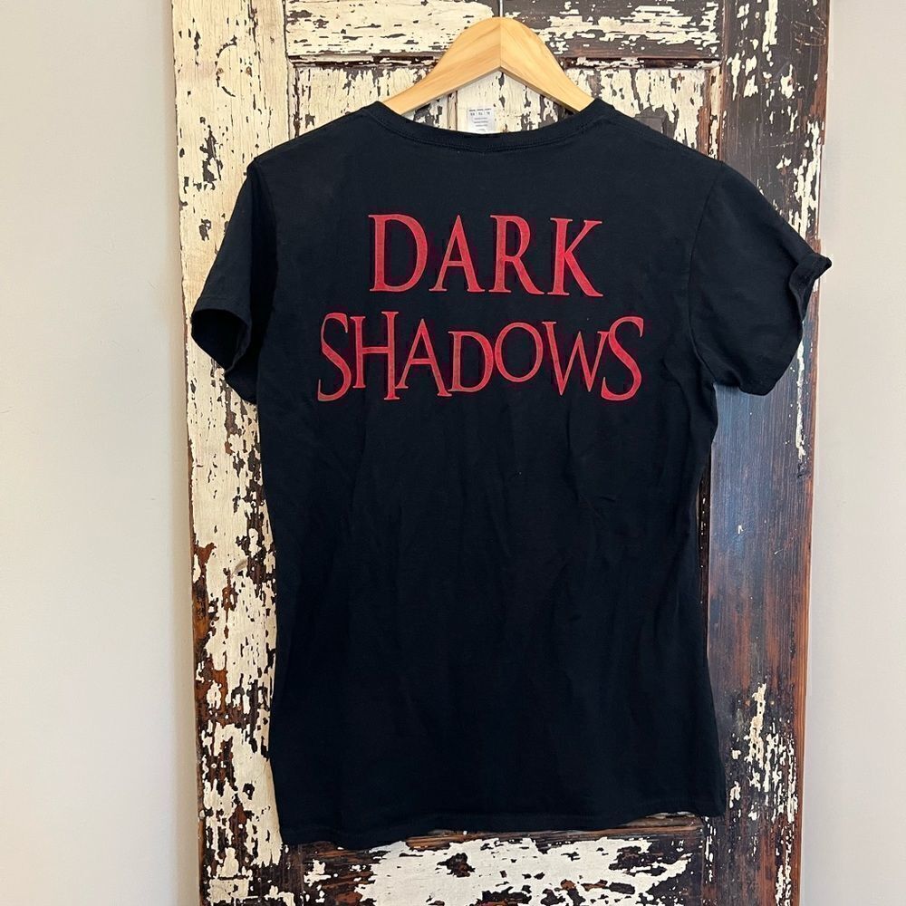 Dark Shadows Barnabus Collins men’s/unisex T-shirt. Size XL. - Picture 4 of 6